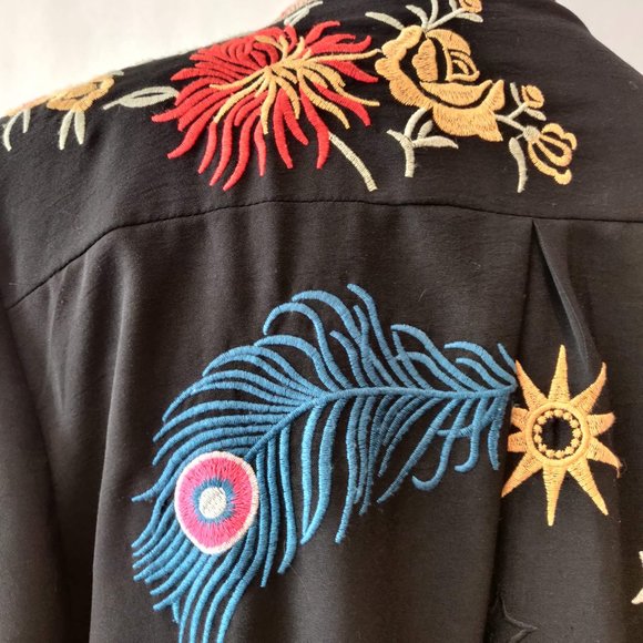 Coruja Womens Black Allover Colorful Embroidered 1/2 Button L/S Tunic Top M - Picture 7 of 12